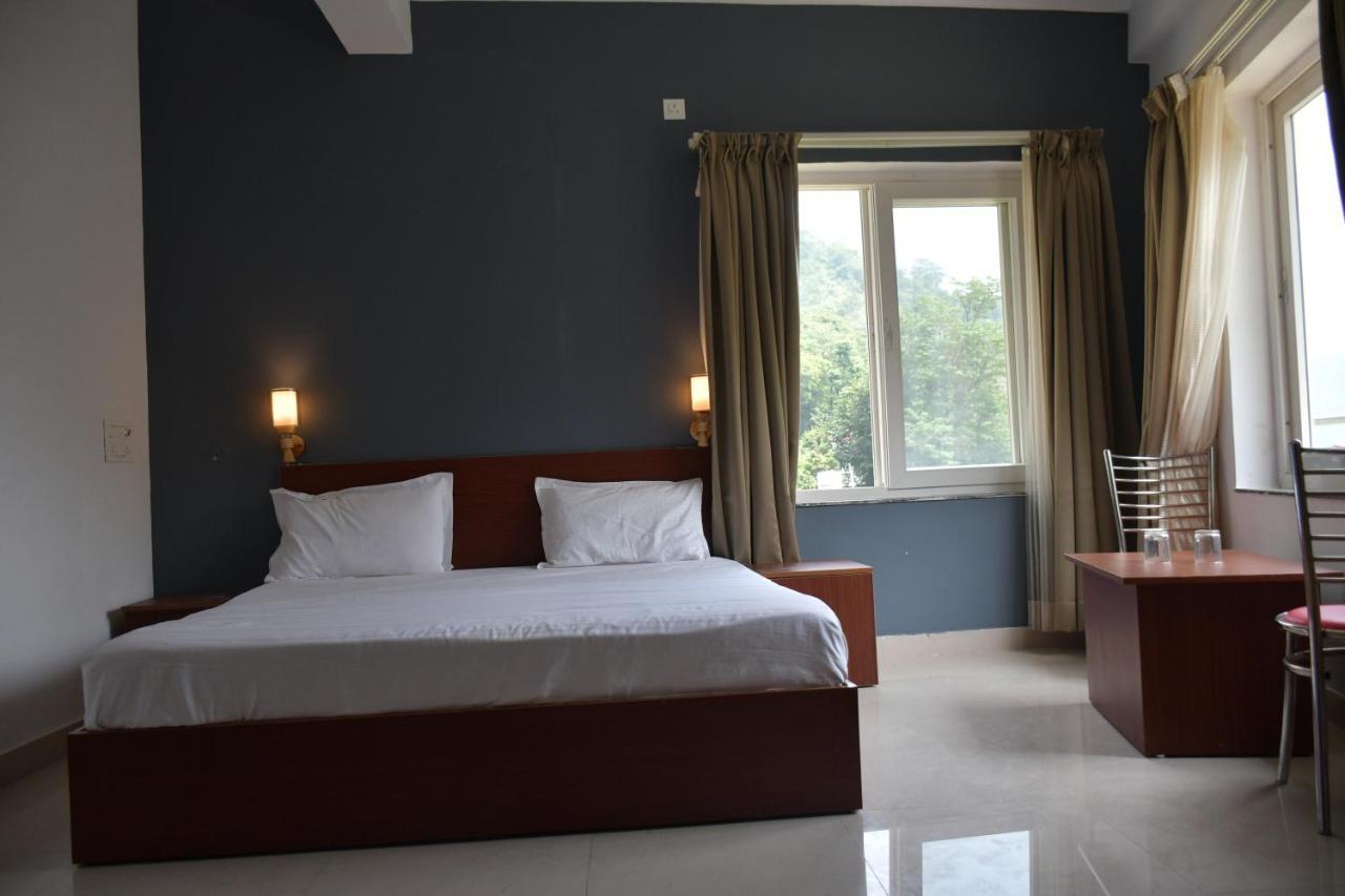 4Musafir Hotels Rishīkesh Esterno foto