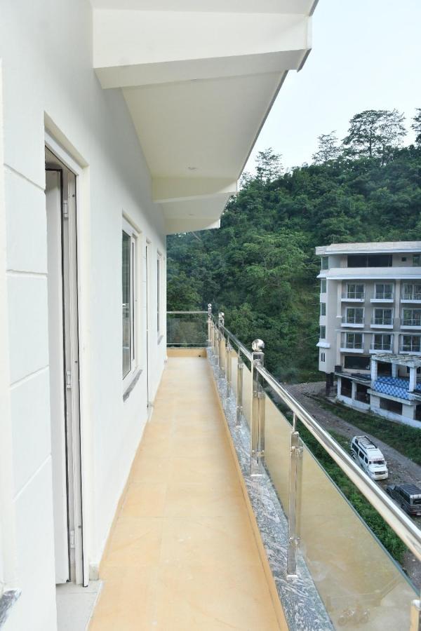 4Musafir Hotels Rishīkesh Esterno foto